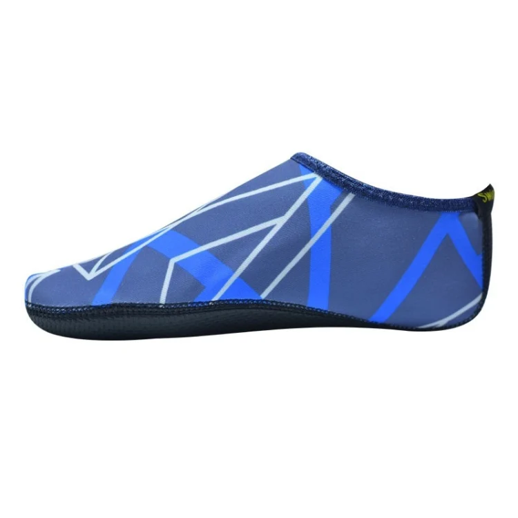 1 Pair Outdoor Snorkeling Non-Slip Soft Bottom Beach Diving Socks, Size: 42-43(Green Blue)