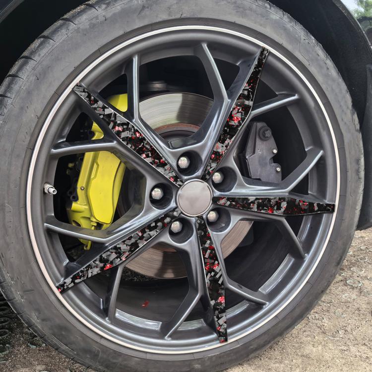 20pcs/Set Forged Gold Foil Carbon Fiber Car Wheels Decorative Sticker for Chevrolet Corvette C8 2020-, Left and Right Driver(Red) - Image 4