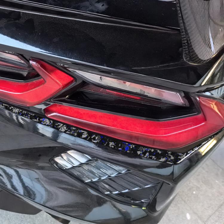 2pcs/Set Forged Gold Foil Carbon Fiber Car Taillight Below Decorative Sticker for Chevrolet Corvette C8 2020-, Left and Right Driver(Blue) - Image 3