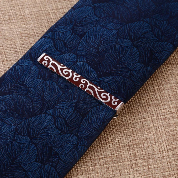 Brass Polished Gum Pattern Business Men Tie Clip, Color: Blue Clover - Image 5
