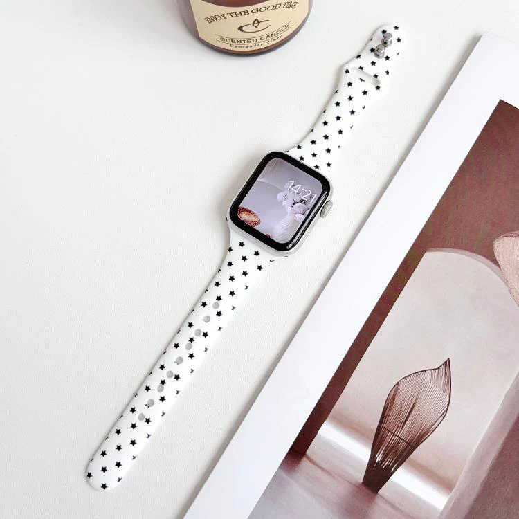 For Apple Watch 42mm / 41mm / 40mm / 38mm Slim Printed Reverse Buckle Silicone Watch Band(Black Stars on White) - Image 5