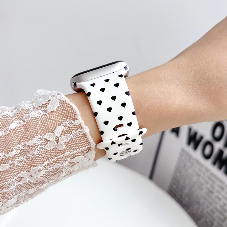 For Apple Watch 46mm / 49mm / 45mm / 44mm Printed Reverse Buckle Silicone Watch Band(Black Heart on White) - Image 3