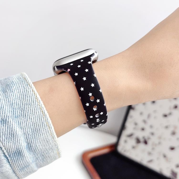 For Apple Watch 46mm / 49mm / 45mm / 44mm Slim Printed Reverse Buckle Silicone Watch Band(White Heart on Black) - Image 3