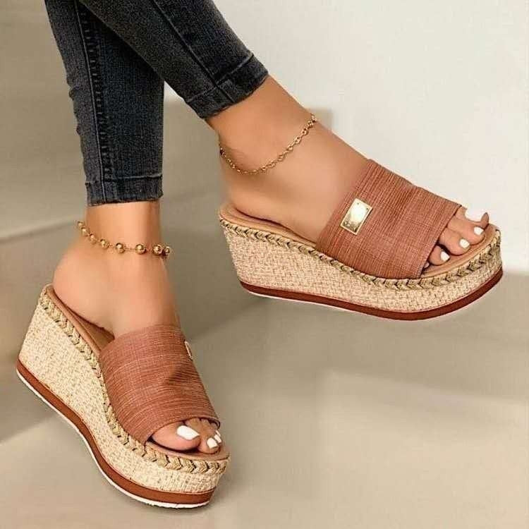 Summer Casual Sandals Women Shoes Hemp Rope Woven Thick Bottom Slope Heel Slippers, Size: 37(Brown)